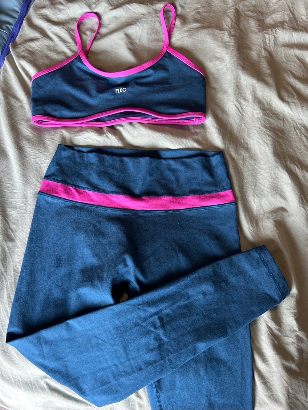 FLEO Marching Set Navy and Hot Pink High-Waist Leggings - Picture 1 of 2